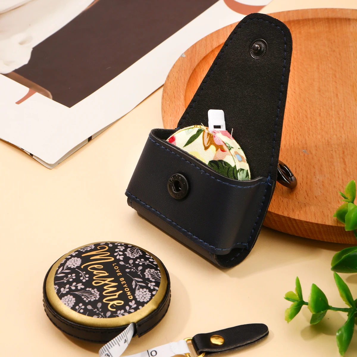 Portable Sewing Tape Measure Storage Bag Mini Measuring Tape Pouch Small Tool Sewing Accessories Organizer with Keychain Hook