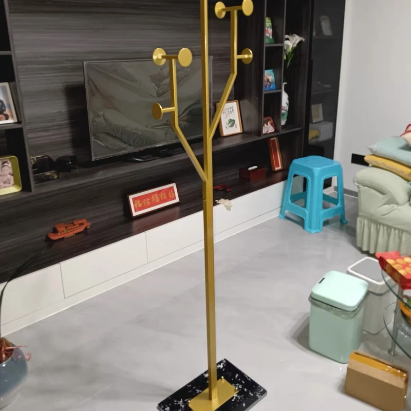 Creative Metal Tree Coat Rack Freestanding Clothes Stand for Bedroom Floor Garment Holder with Hooks