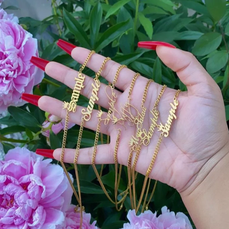 Sifisrri personal isierte benutzer definierte Name Halskette für Frauen Edelstahl Anhänger kursive Brief kette Halsreif Geburtstag Schmuck Geschenk