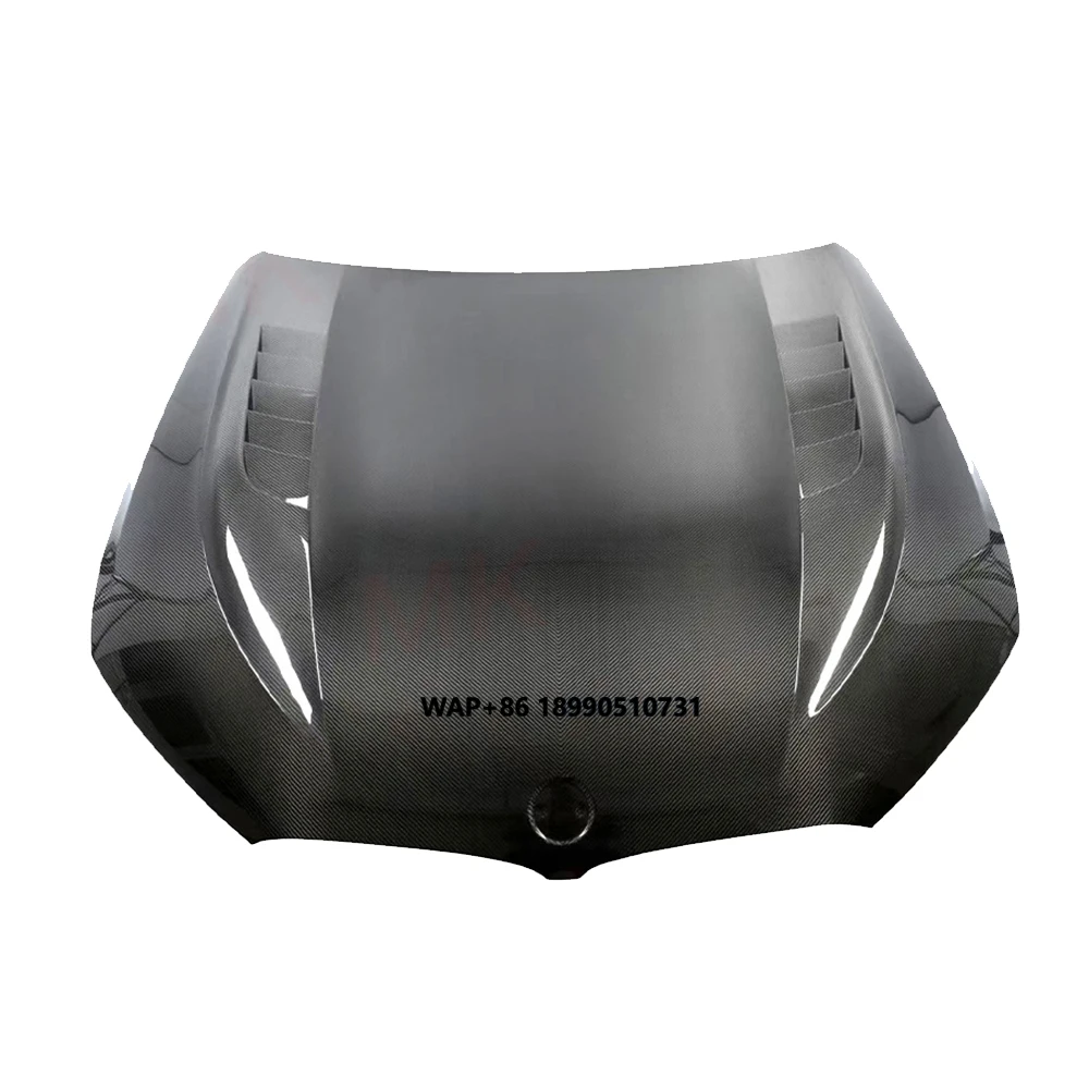 

Wet Carbon Fiber V Style Engine Hood Engine Bonnet for M8 Gran Coupe