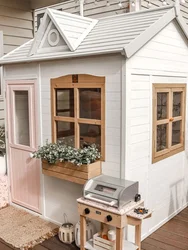 Wooden house outdoor small house anticorrosive wood courtyard garden toy room solid wood outdoor villa solid wood