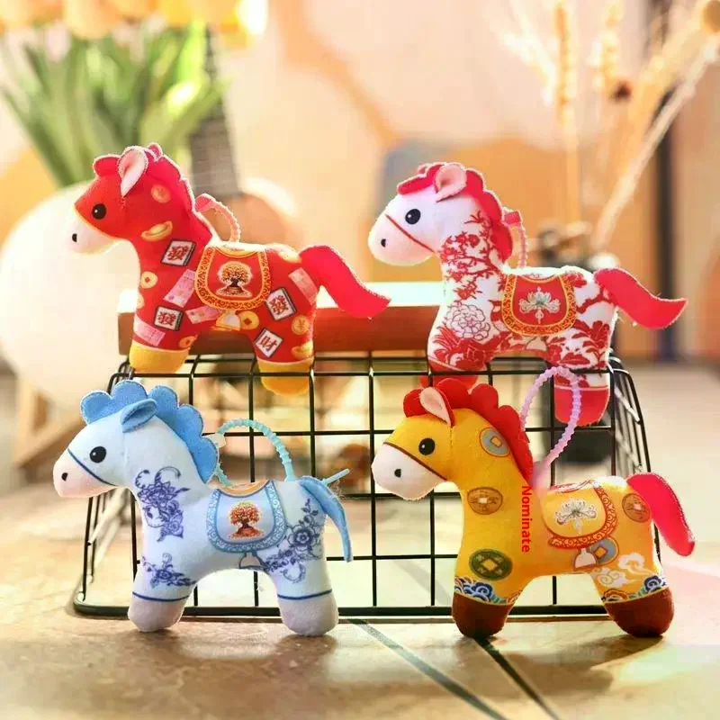1 pz cartone animato pony bambola decorazione carino ciondolo borsa 2026 capodanno cinese mascotte cavallo peluche portachiavi regali