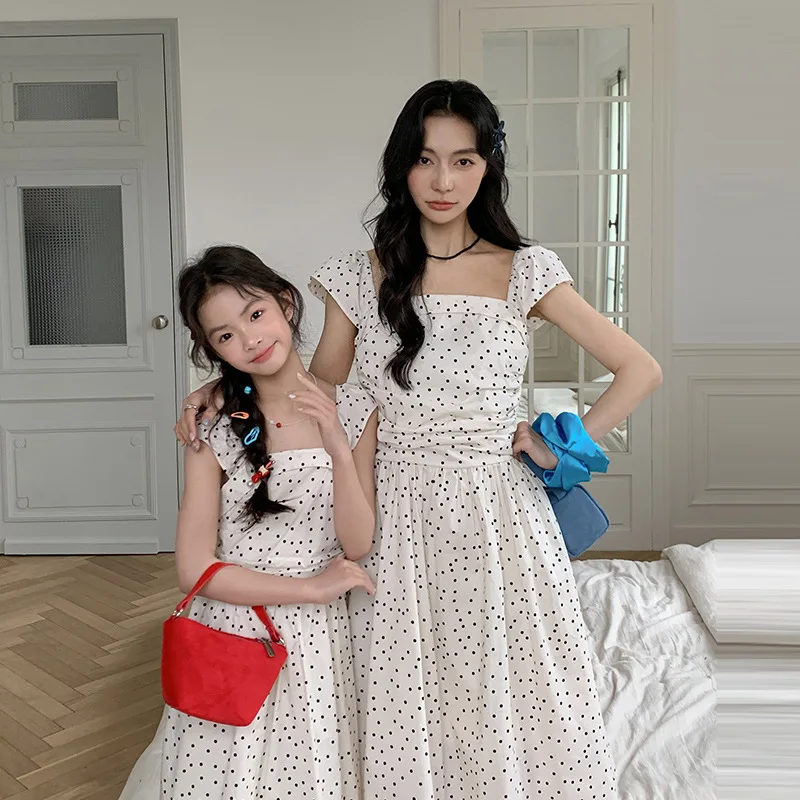 2026 Summer Mommy And Me Matching Dresses White Polka Dot Square Neck Flutter Sleeve Midi Dress For Mom And Daughter