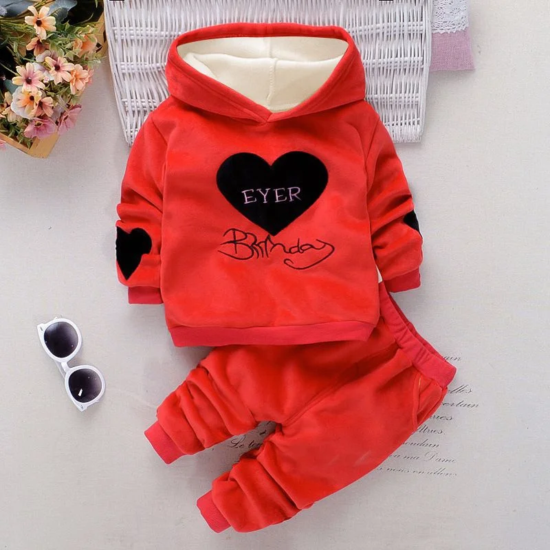 Baby girl clothes set, autumn winter clothes love printing plus velvet sweater+sports pants 2cps suit casual Joker style.