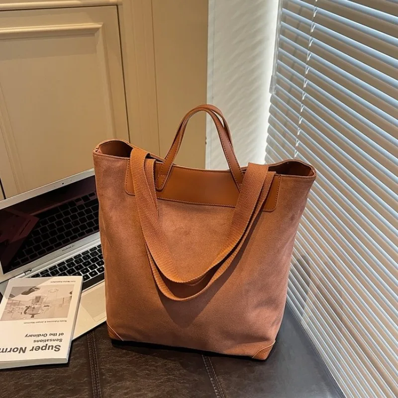 

Trendy Designer Women Crossbody Bag Elegant Leather Tote Luxury Large Capacity Diaper Bag For Shopping Commuter Simple Chic