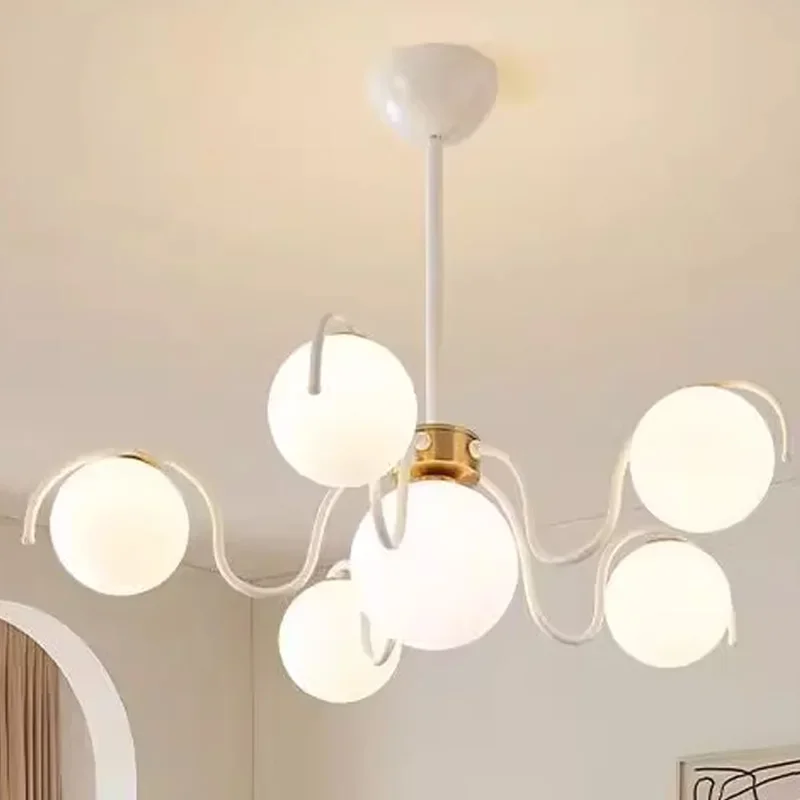 Moderne creatieve LED-plafondkroonluchter Lampontwerp Ronde glazen ophanging Hanglamp Home Decor Artikelen voor woonkamer Slaapkamer