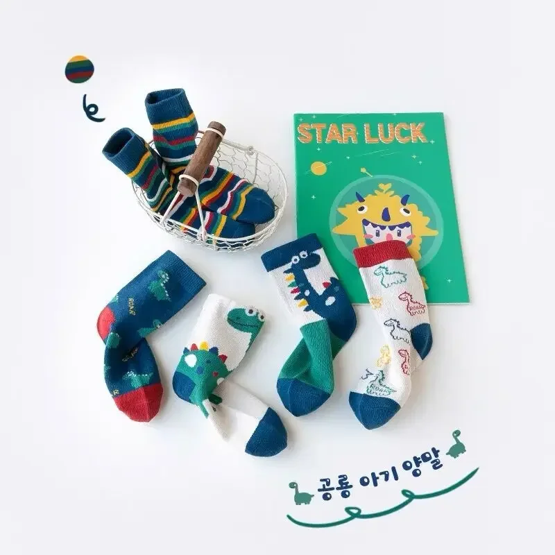5 Paar Herbst-Winter-Socken, mittelhohe, lange Socken mit Dinosaurier-Cartoon-Design für Jungen, Kinder, Mädchen, Baby-Cartoon-Socken, Großhandel