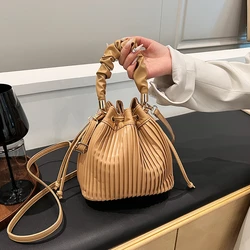 Brand PU Leather Shoulder Bag Pleated Stripe Bucket Bag Ladies Crossbody Bag For Women Bag 2024 Hot Sales Handbag Clutch Bag