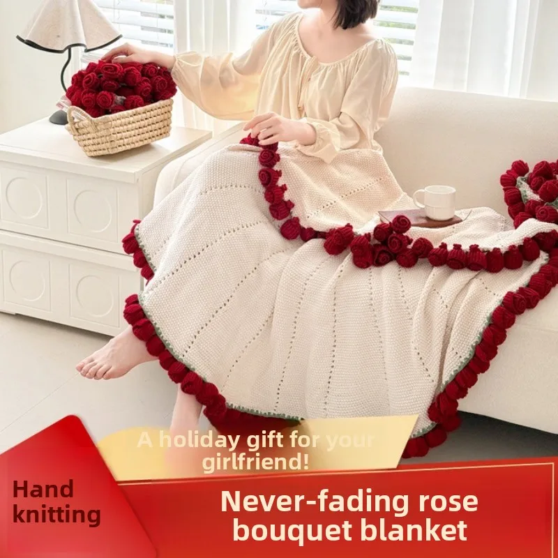 

Готовое одеяло с розами, букет цветов розы, вязаный крючком акриловый нечеткий свитер ручной работы, кровать, диван, подарок на день матери для мамы, одеяло