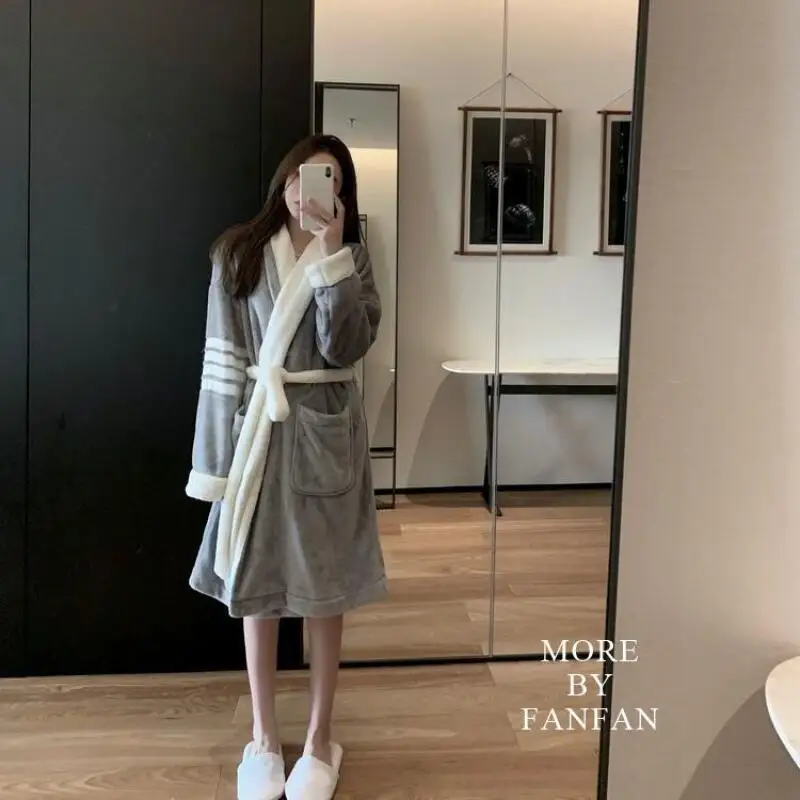 Ropa de mujer, pijamas gruesos con forro polar, bata de franela que mantiene el calor, ropa de casa, albornoz suelto, mantiene el calor, moda Sexy