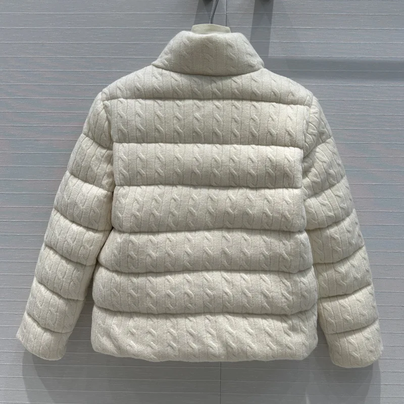 2024 High-quality Twisted Knitted Down Jacket Casual Age-reducing Versatile Thermal Stand-up Collar Thick Jacket Winter