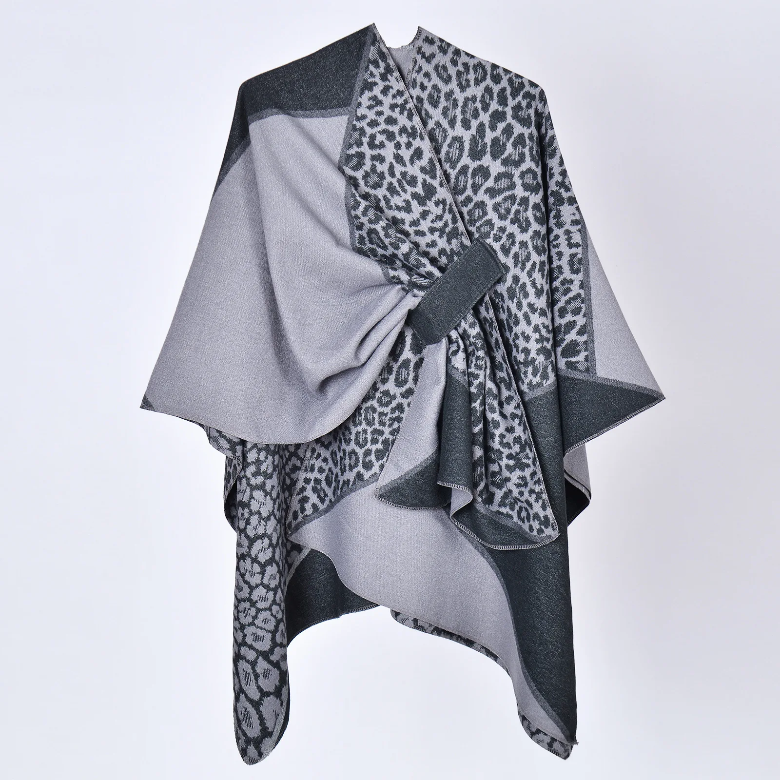 

Versatile new Cloak product leopard print pattern jacquard shawl women Cape autumn winter ethnic style warmth Poncho