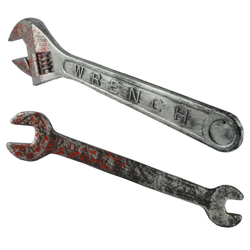 2 Pcs Wrench Props Haunted House Decor Trick for Haunted House Prop Halloween Gory Halloween Accessory