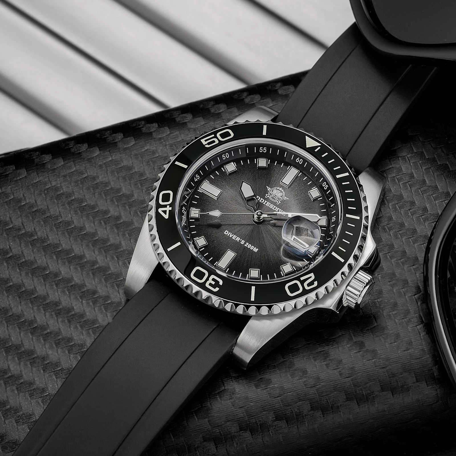 ADDIESDIVE 2115 Kwarcowe zegar – Rubber Strap Diver recenzja i cena