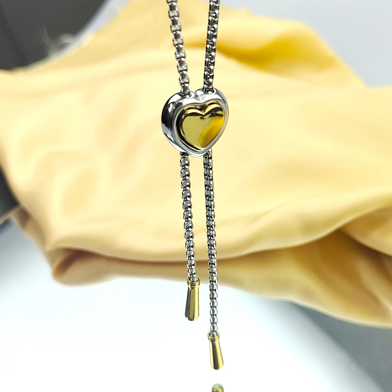 Stainless Steel Heart Spring Snap Clasp Peplum Adjustable Drawstring Women's Sweater Necklace