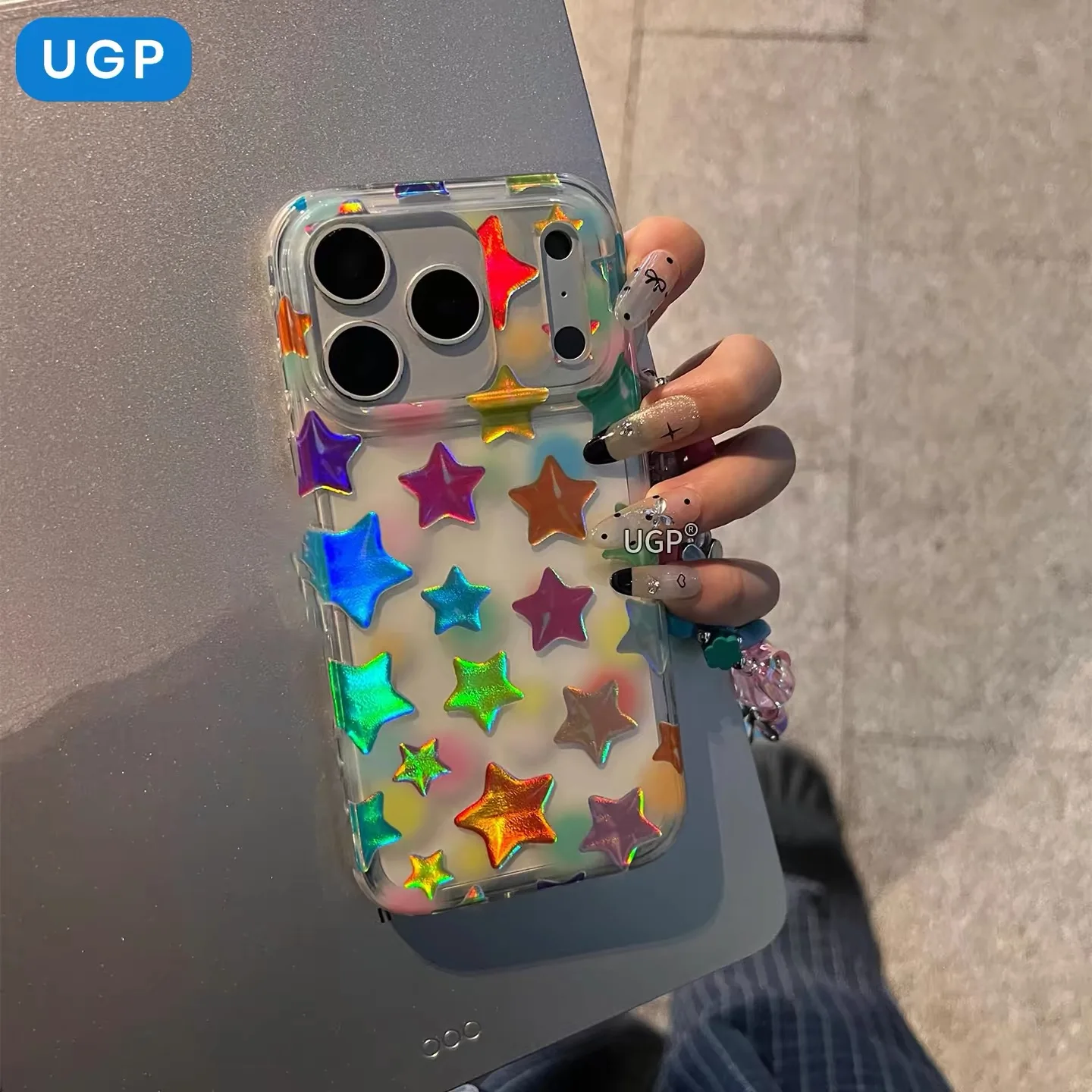 

Прозрачный чехол для телефона в форме звезды, вырезанный лазером, подходит для телефонов Apple.