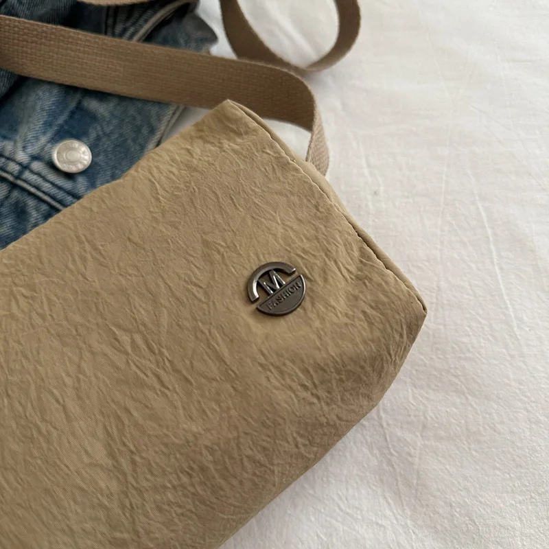 Einfache Mini-Umhängetasche für Damen, Modische Sling-Bag, Kompakte Reißverschlusstasche, Handtasche für Ausflüge, Tägliches Pendeln, Lässige Crossbody-Tasche – Detail 8