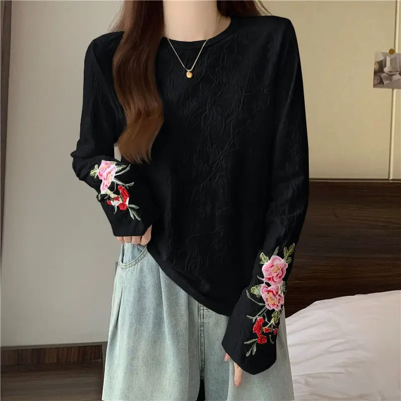 Women Loose Fit T Shirt Chinese National Style Embroidery Jacquard Round Neck Spring Autumn New Arrival Inner Wear Base Top