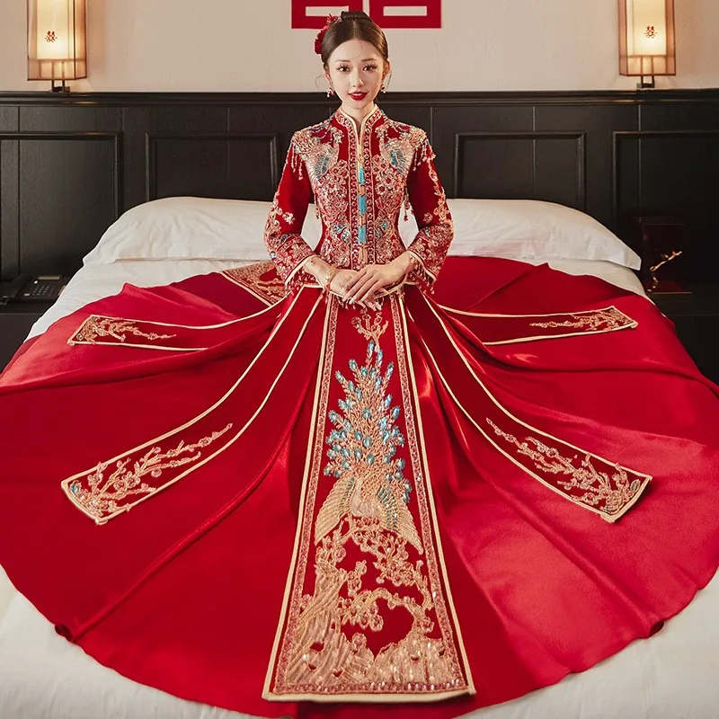 

Новое бархатное приталенное свадебное платье в китайском стиле и