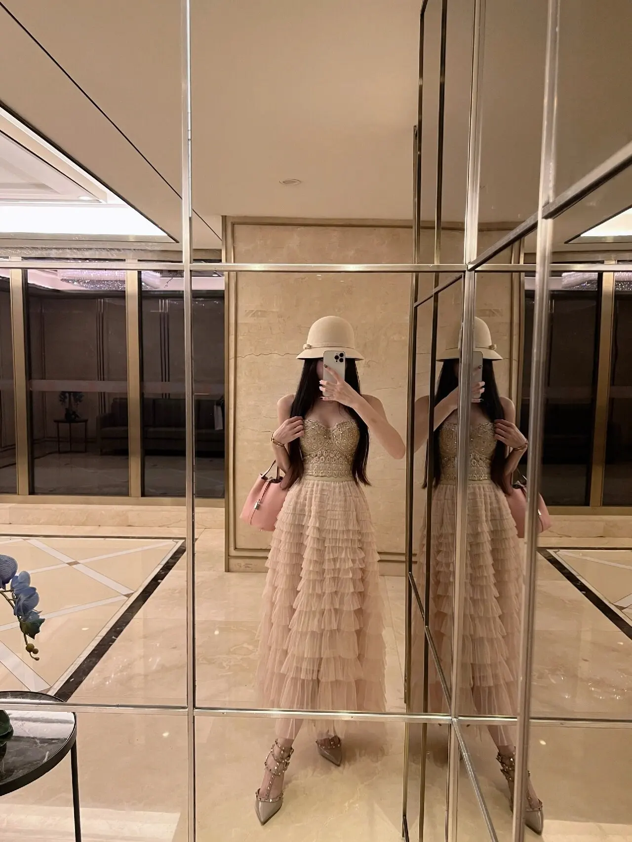 Sexy Lace Beaded In… - image