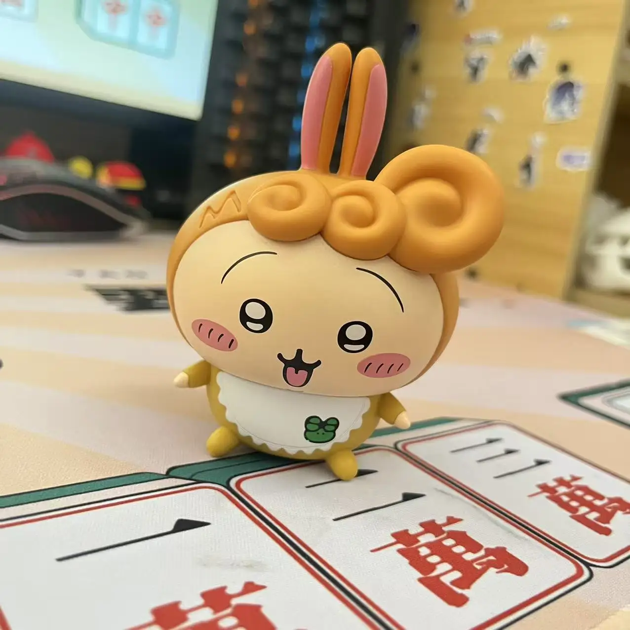 Yiji Usagi X Shin-chan Spielplatz-Figuren Sammelspielzeug Niedliche Cartoon-Anime-Stil Schreibtisch-Dekoration Mini-Puppen Geschenkidee – Detail 8