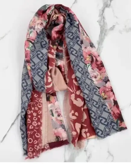 a variety of 2022 Autumn and winter new, warm and thick women\'s square classic fashion brand scarf shawl