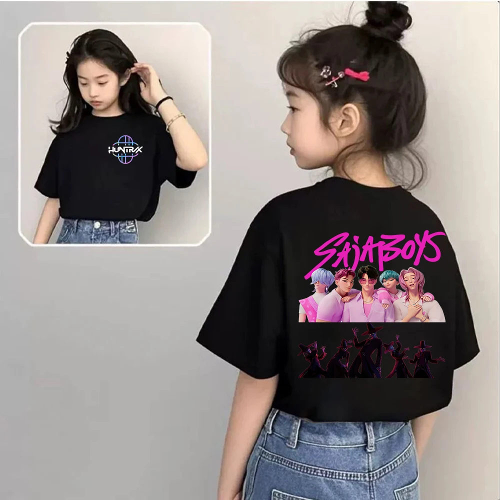 

Стильная детская футболка SAJABOYS с принтом KPop Demon Hunters, крутая футболка с графическим рисунком для молодых фанатов KPop и любителей тематики Demon Hunter.
