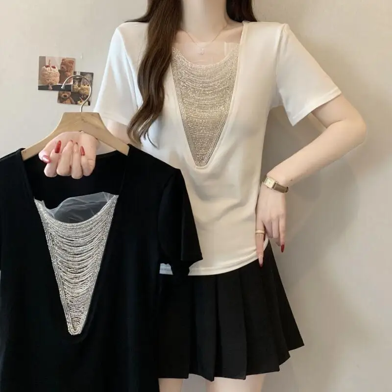 2026 Summer New Women Plus Size Fat Mm Belly Covering Sequins Vneck Short Sleeved Tshirt Design Loose Fashionable Versatile Tops