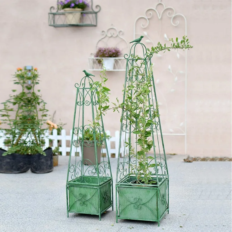 Retro Iron Trellis for Climbing Plants Rustic Garden  Arch Flower Stand Outdoor Metal Lattice for Rose Antique Plant Support