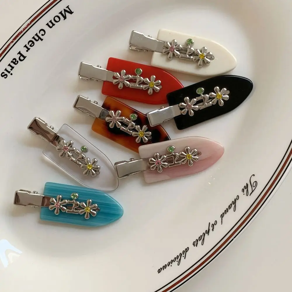 Creative Rhinestones Traceless Hairpin Metal Duckbill Clip Acetate Hairpin Bangs Clip Korean Style Makeup Hair Clip