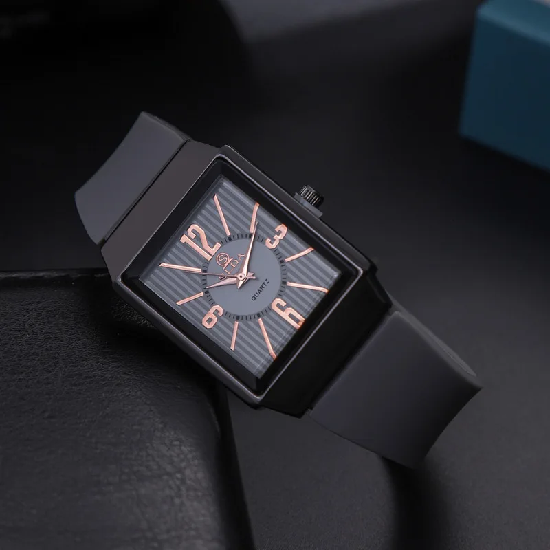 

Fashion Square Dial Luxury Men's Watches Students High-value Silicone Strap Thin Quartz Watch