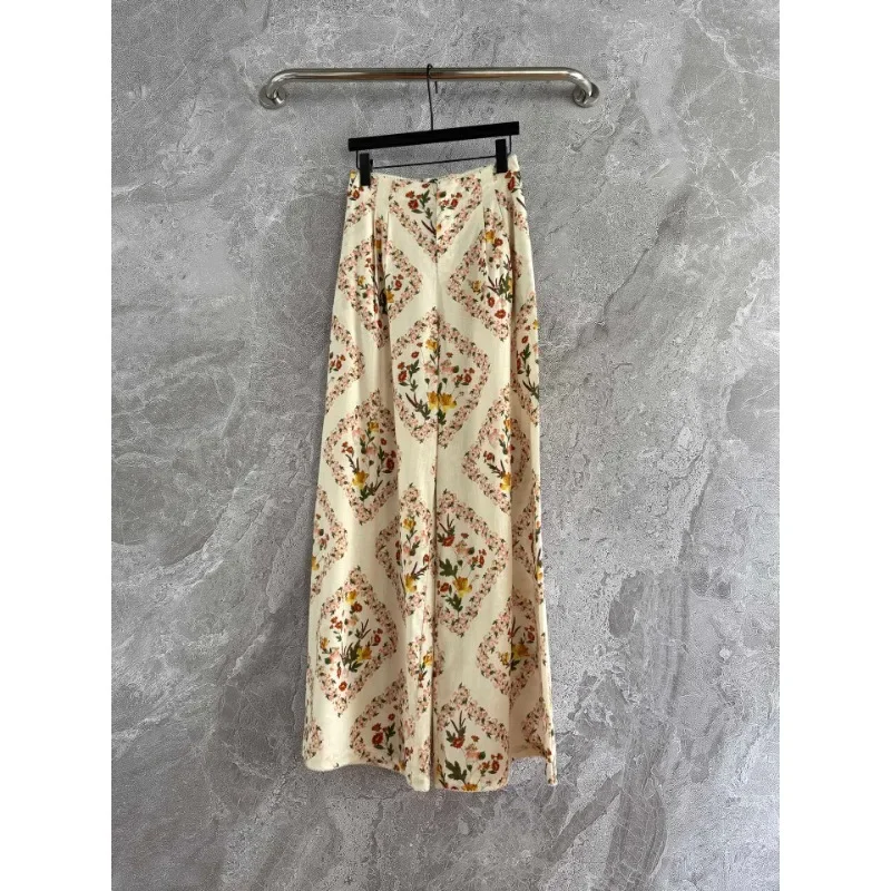 

Beige Chain Print Pants Set High Quality Black Chain Print 2025