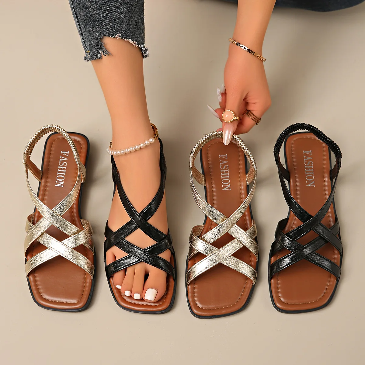 Large Size Fashionable Roman Cross Strap Flat Bottom Sandals Women's Beach Elastic Band Sandals Comfortable Womens Sandals