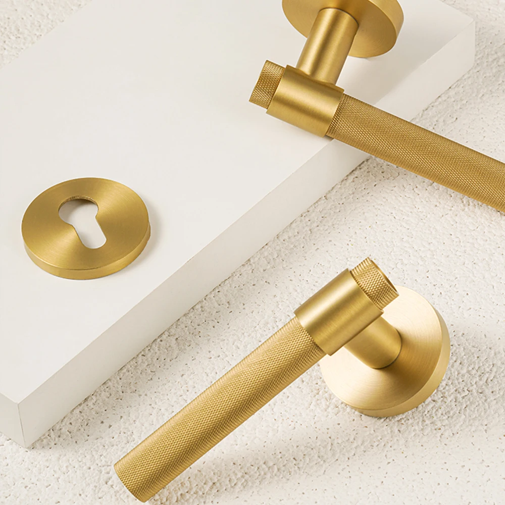 DOOROOM Luxury Brass Knurled Door Handle Set Interior Privacy Lock for Bedroom Bathroom Double Door Lever Dummy Privacy Options