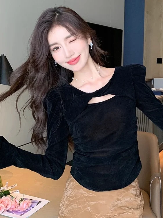 

Женская осенняя модная блузка с V-образным вырезом, длинными рукавами-фонариками, ажурными вставками и узлом на талии, из бархата