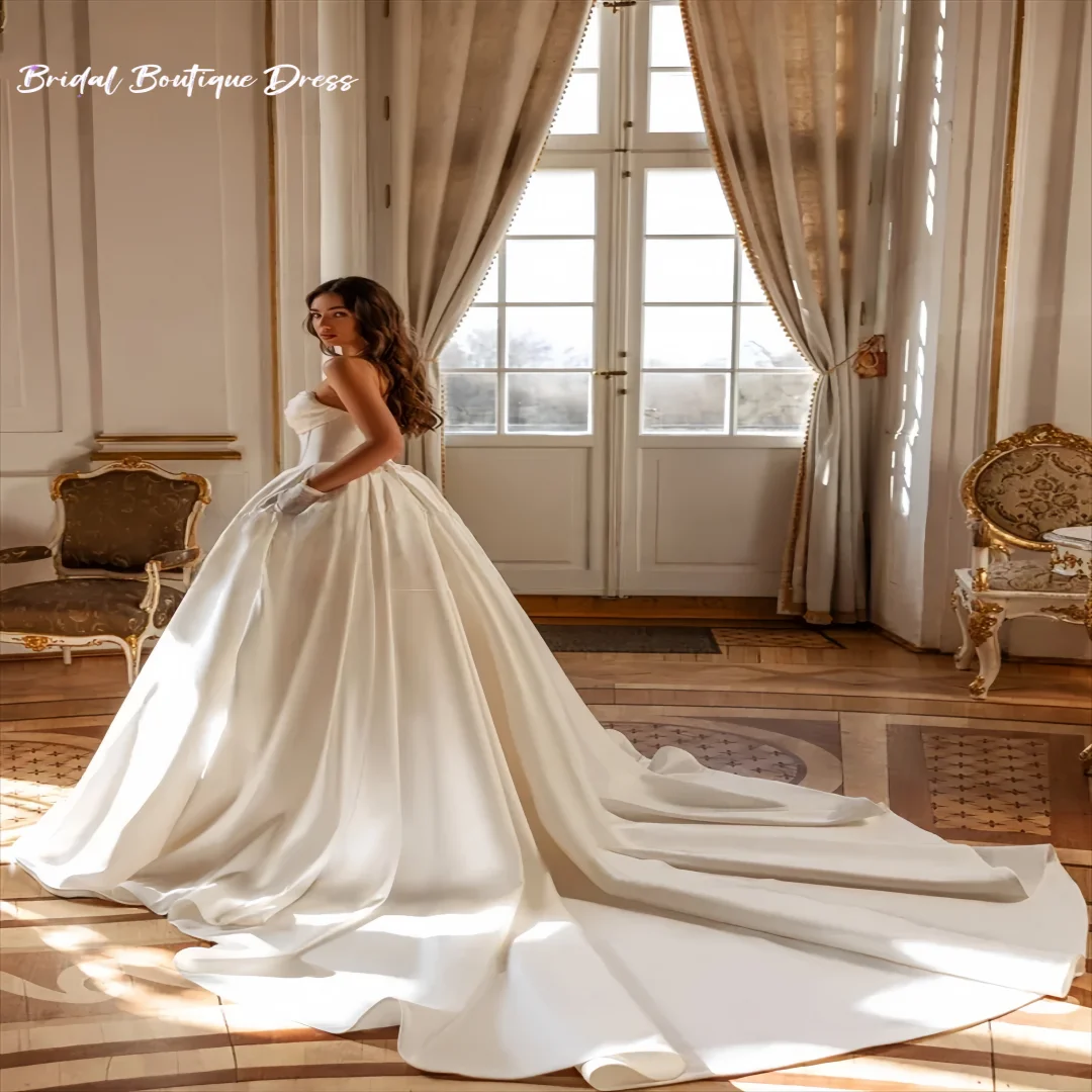 Aangepaste elegante a-lijn off-shoulder backless v-hals bruiloft feestjurk lieverd bruidsjurken prinses trouwjurk