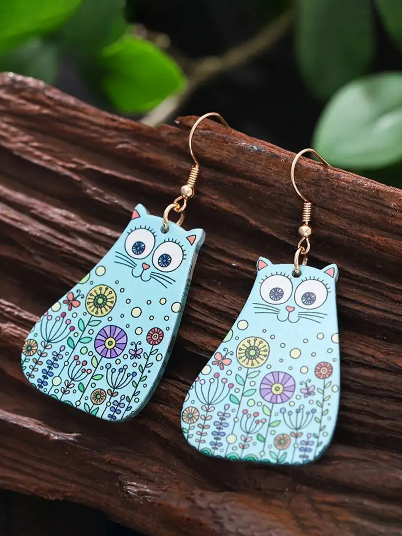 A Pair of New Charming Cute Cat Pendant Earrings, Acrylic Animal Pendant, Suitable for Daily Wear And Vacation