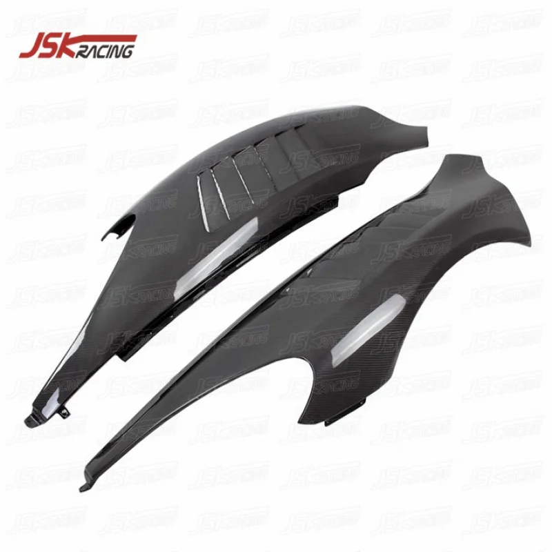 

Переднее крыло из сухого углеродного волокна (запасная часть) для McLaren 650S 2014-2016 гг.