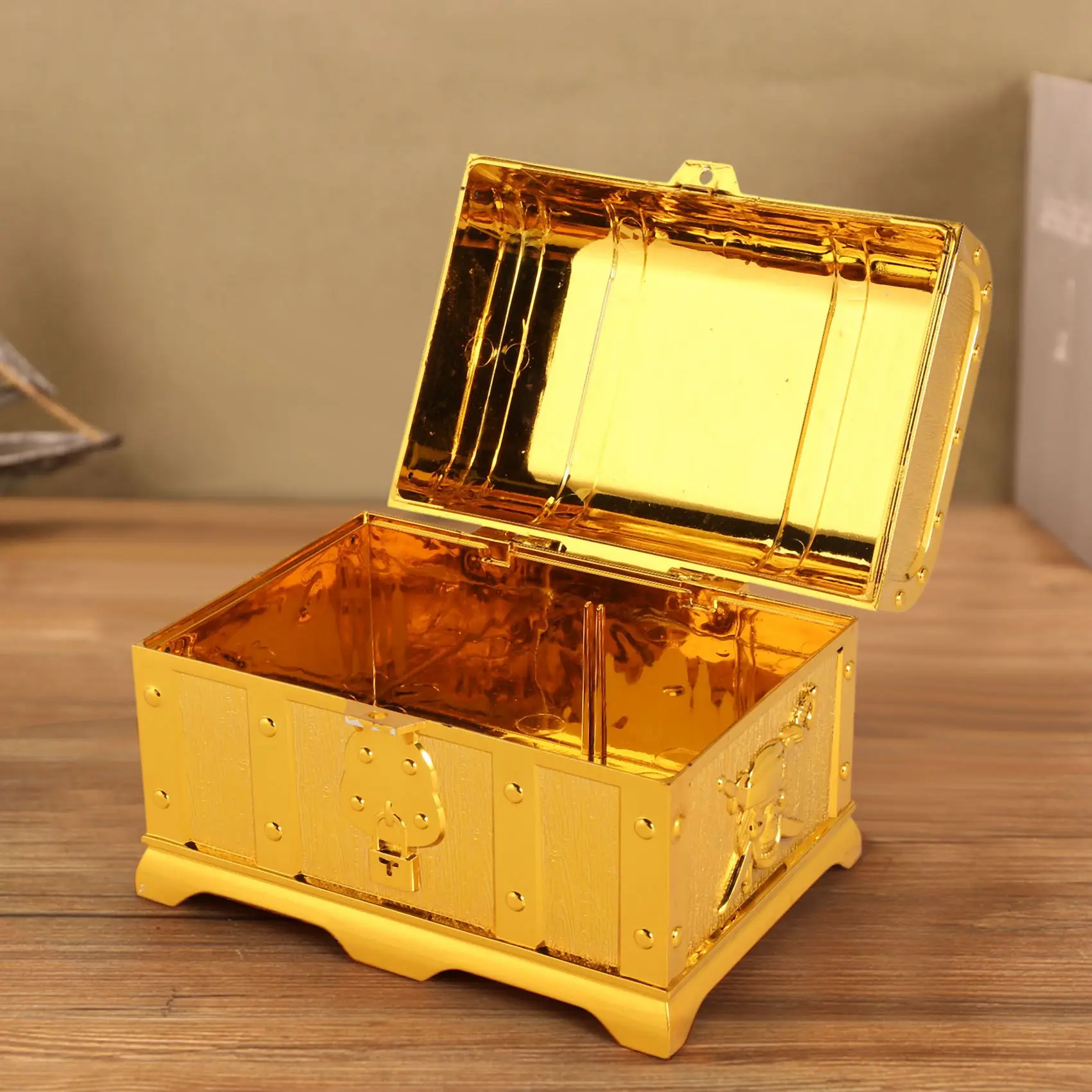 Pirate Treasure Chest Decorative Treasure Chest Keepsake Jewelry Box Plastic Toy Treasure Boxes view 3