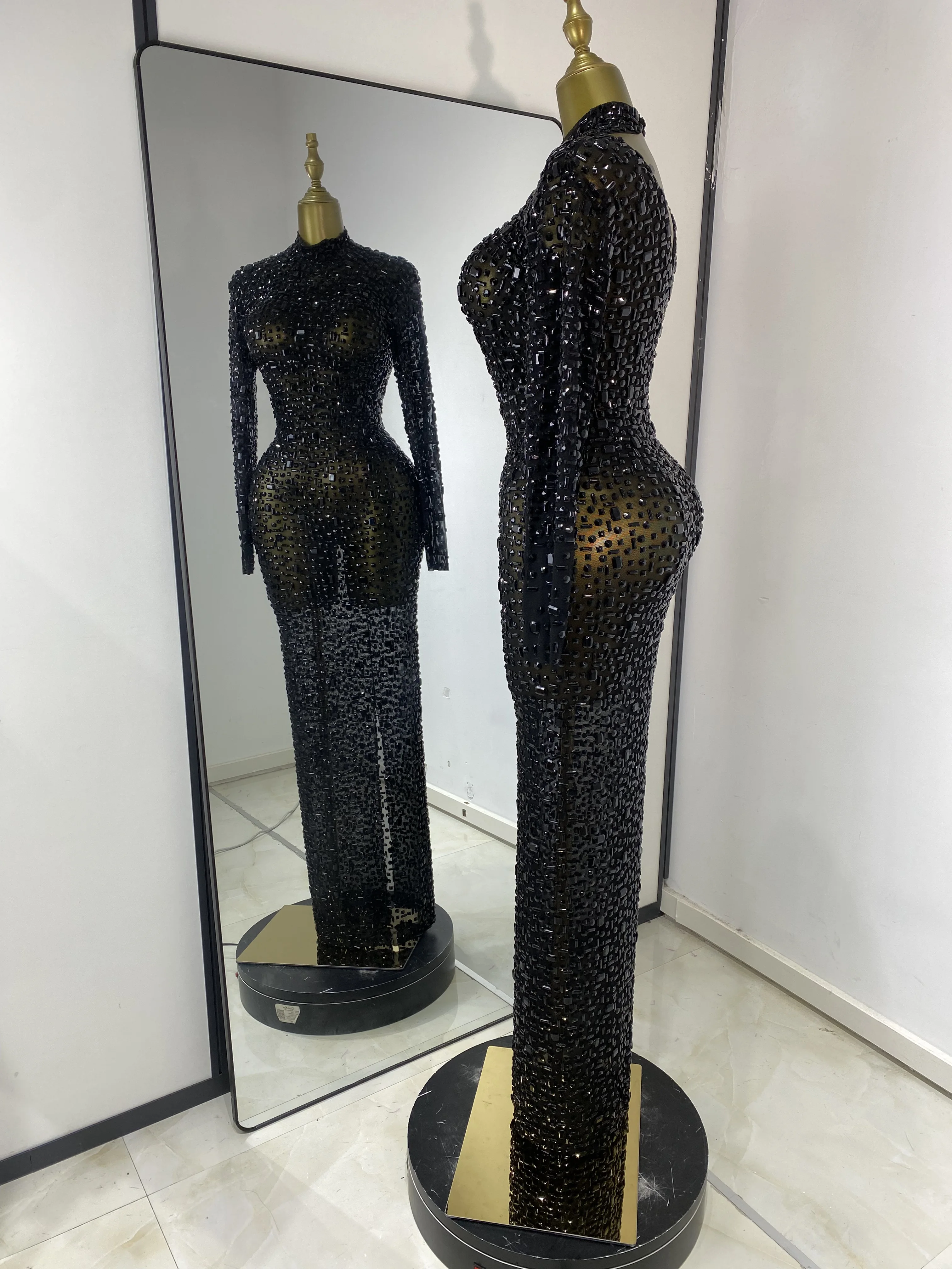 ชุดเดรสยาวแขนยาวประดับคริสตัลหรูหราสำหรับผู้หญิง ชุดราตรีออกงานกลางคืน ชุดไปงานกาล่า ขายส่ง ดรอปชิป