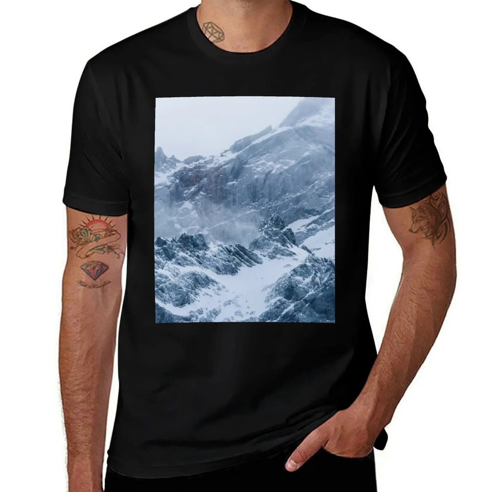 

Mountains snow and fog T-Shirt cotton graphic tees anime t shirts blacks clothing for men
