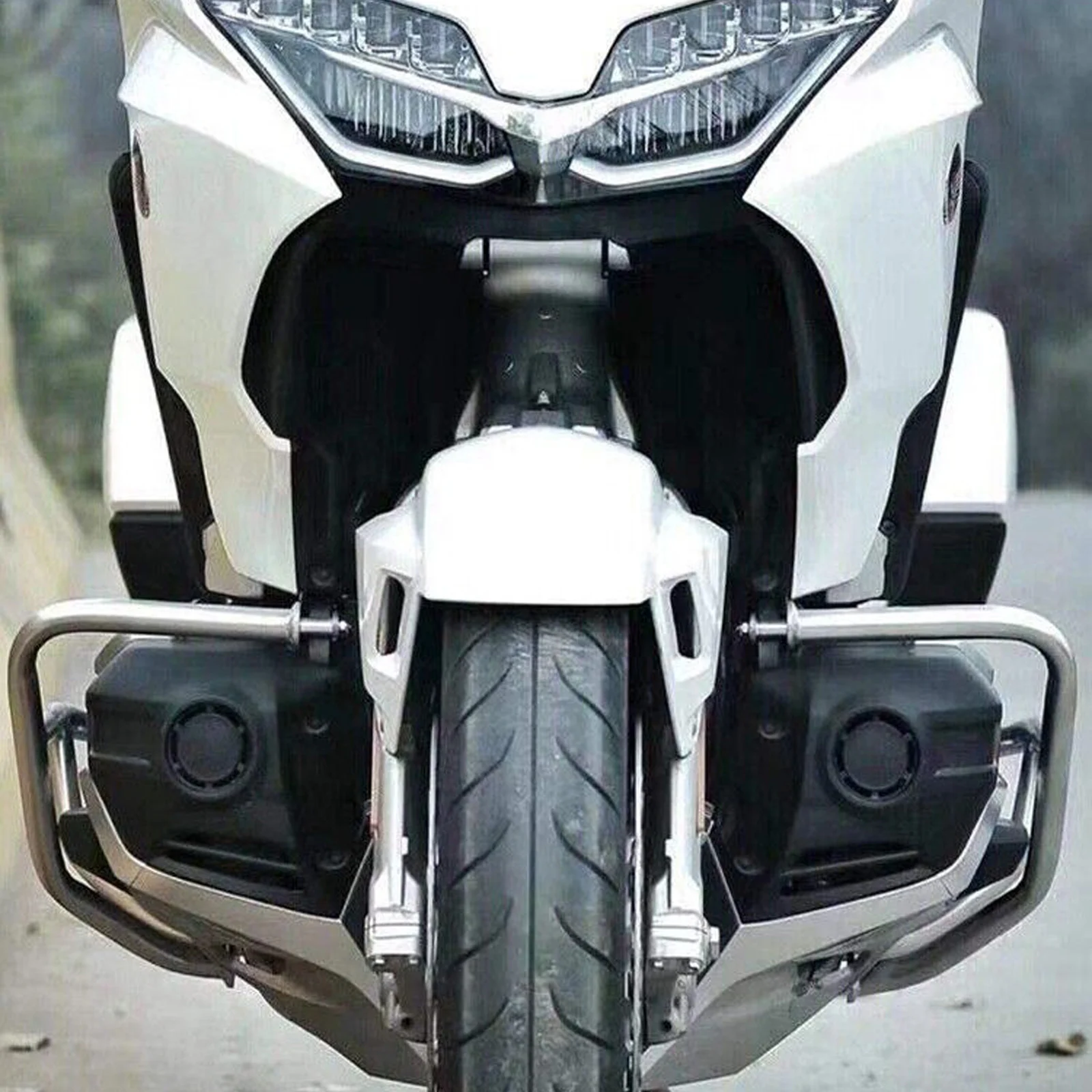 

Motorcycle Front Bumper Engine Crash Bar Protection for Honda Goldwing GL1800 2018-2022