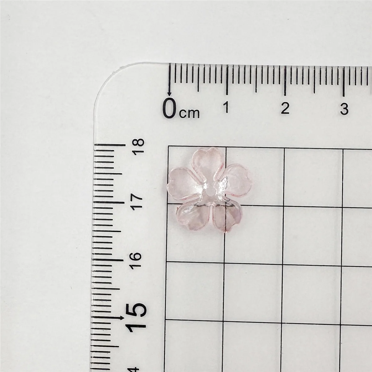 100Pcs/lot 15mm Acrylic Plum Blossom Petals Flower Beads Caps Petals Diy Earrings Hair Jewelry Making Resin Acessories