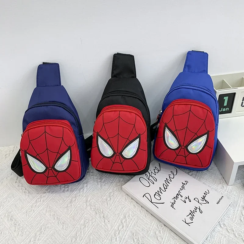 Marvel Spiderman Bolsa de peito crossbody para meninos e meninas, moda casual ao ar livre, desenhos animados Vingadores, um ombro, presente do