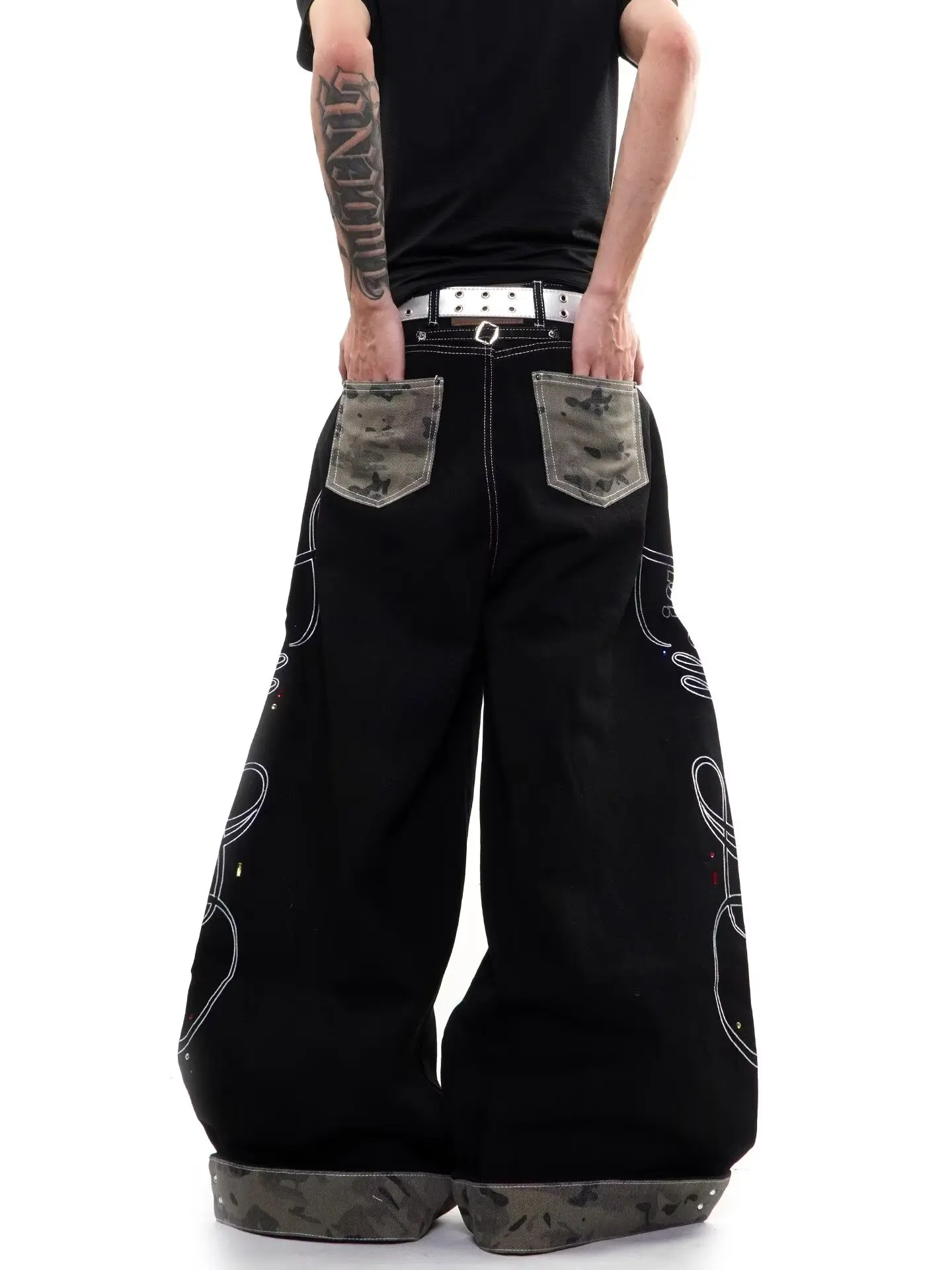 2026 Gothic Y2K Style Letter Printed Camouflage Patchwork Baggy Jeans Pants For Men Clothing Straight Cotton Loose Long Trousers