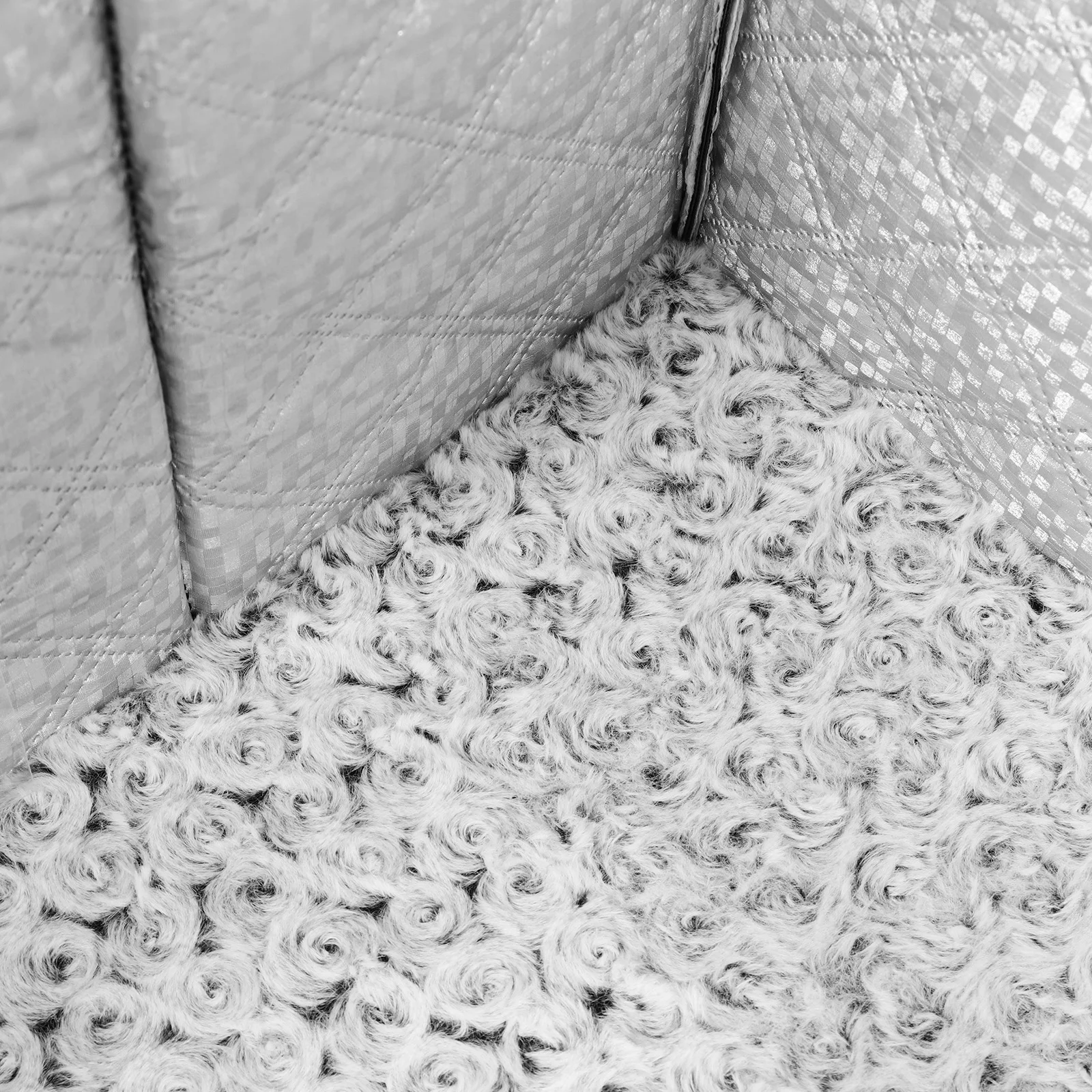 

Водонепроницаемый уличный большой домик для кошек с окном на крыше, утепленный, для бездомых/фермерских кошек, с уютной подушкой