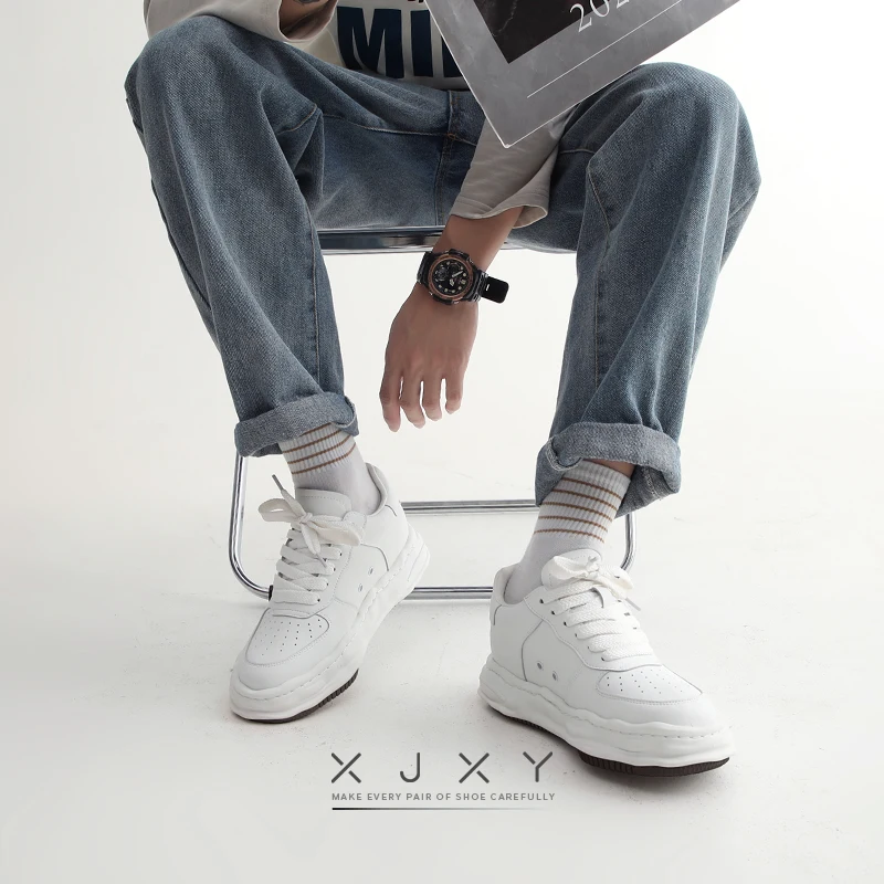XJXY Sapatos casuais masculinos com aumento de altura invisível, calçados esportivos leves que aumentam a altura