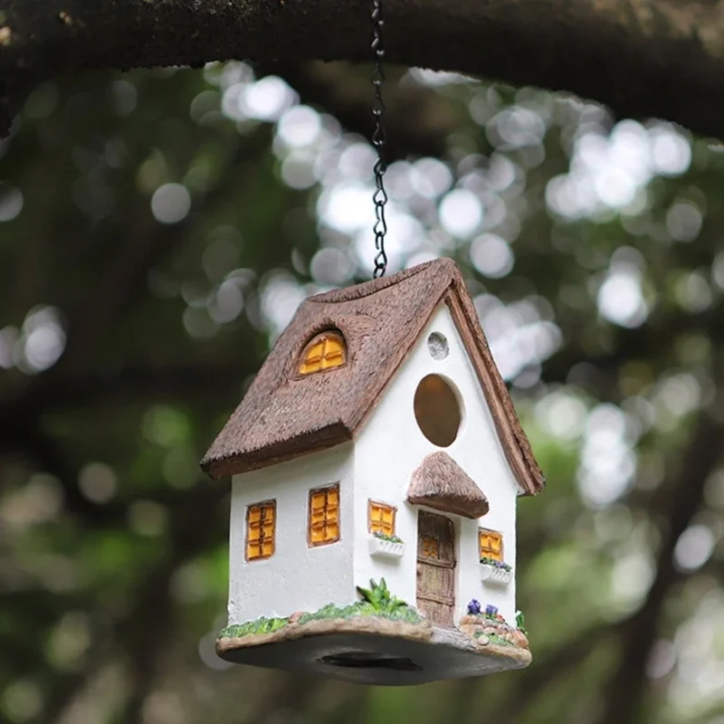 

Wild Bird House Outdoor Bird House Hanging Nest Birds Squirrelproof Resin Birdhouse for Birds Backyard Houses