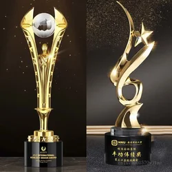 Customized Creative Metal Figure Sculpture Trophys Competition Award Gift Home Decoration Excellent Staff Crystal BaseTrophy 1Pc