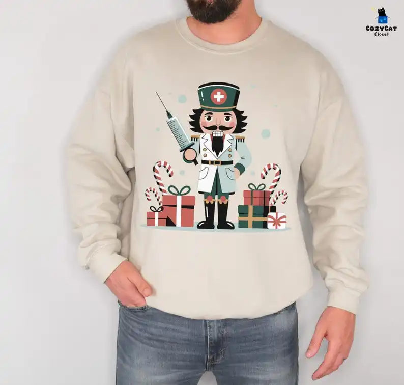 くるみ割り人形 看護師 クリスマス スウェットシャツ 血液採取士 医師 医療技術者 ホリデー 医療従事者 看護学生への医療ギフト